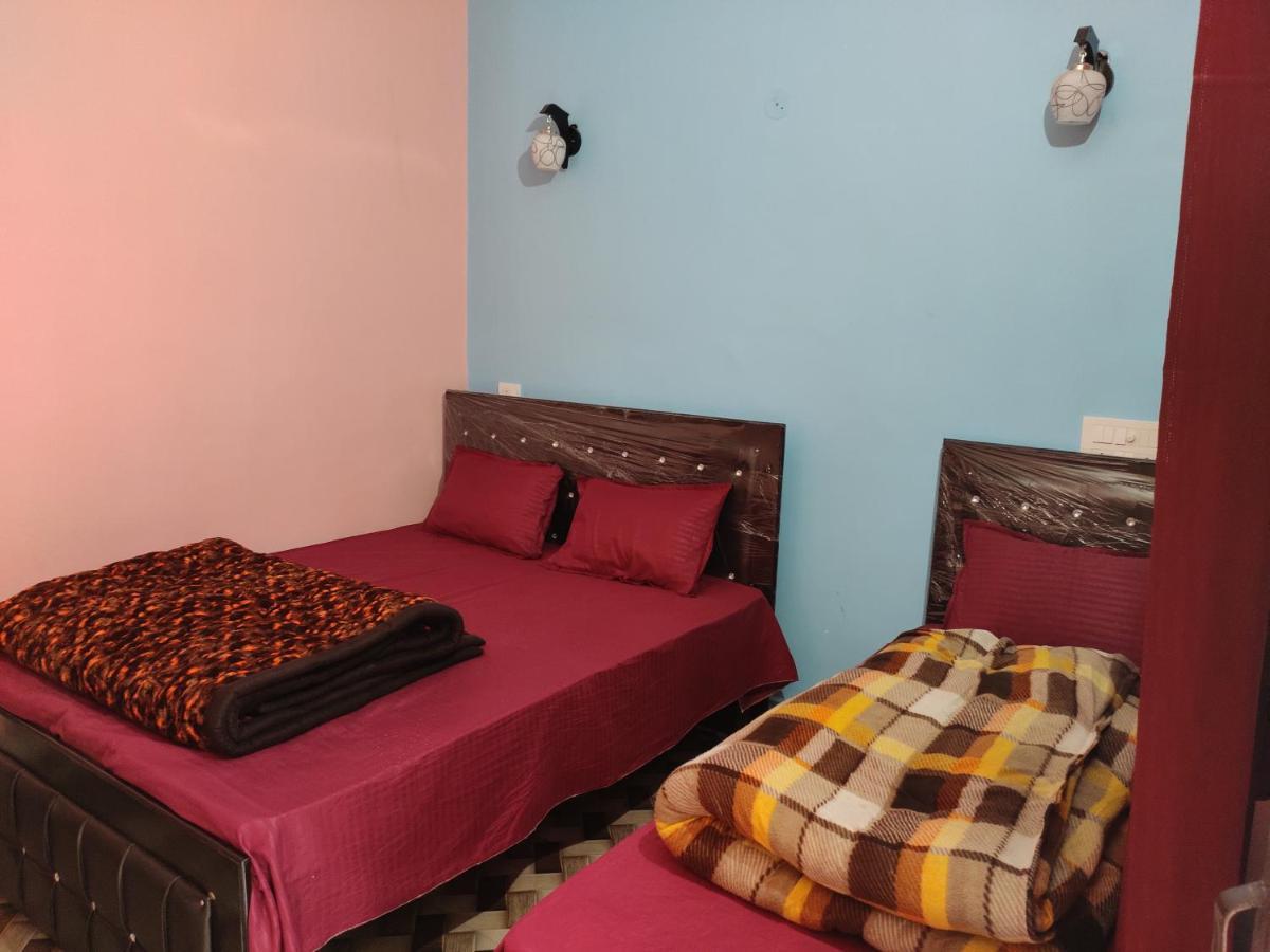 Prince Homestay & Restaurant Rudraprayāg Exterior foto